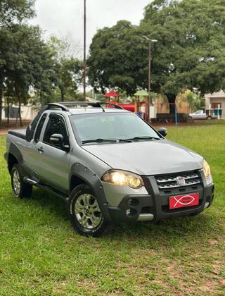 FIAT STRADA 1.8 MPI ADVENTURE CE 16V FLEX 2P MANUAL FIAT STRADA 1.8 MPI ADVENTURE CE 16V FLEX 2P MANUAL